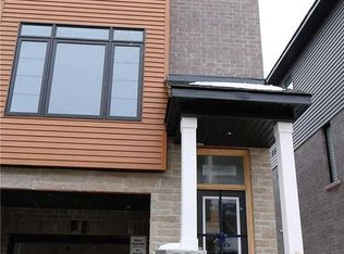 461 Blackburn Dr #33, Brantford, ON