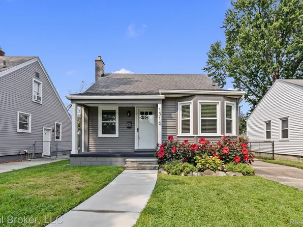 1516 Hoffman Ave, Royal Oak, MI 48067