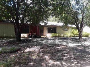 5909 Williams Dr, Eastman, GA 31023