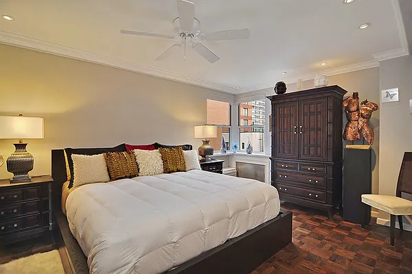 Sold by Corcoran | media 18