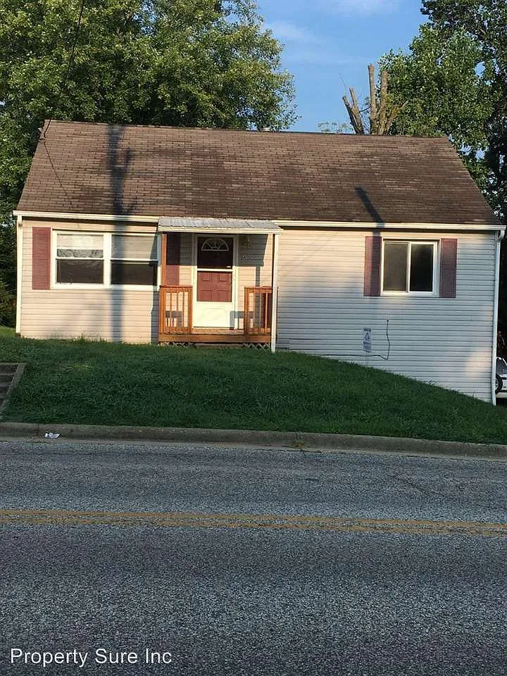 1415 Beech St photo 1