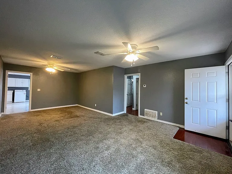 3710 Avenue V — Photo 5