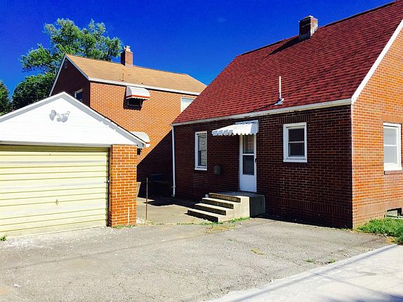 5th image of 126 Franklin Ave