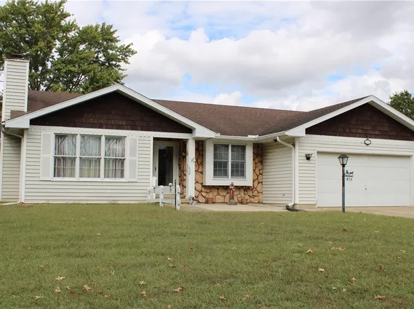 914 Oakcrest Dr, Effingham, IL 62401
