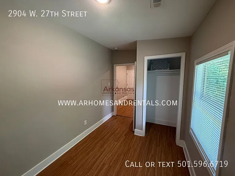 2904 W 27th St — Photo 13