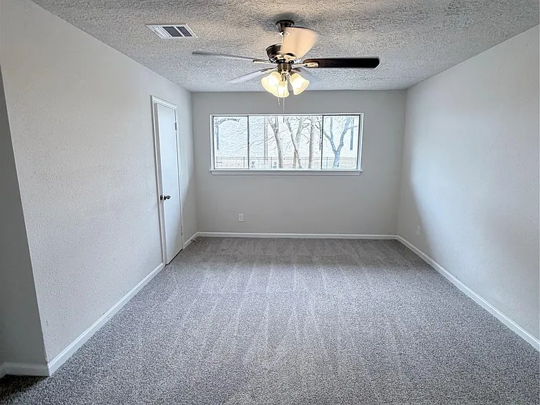 4103 Goulburn Dr — Photo 15