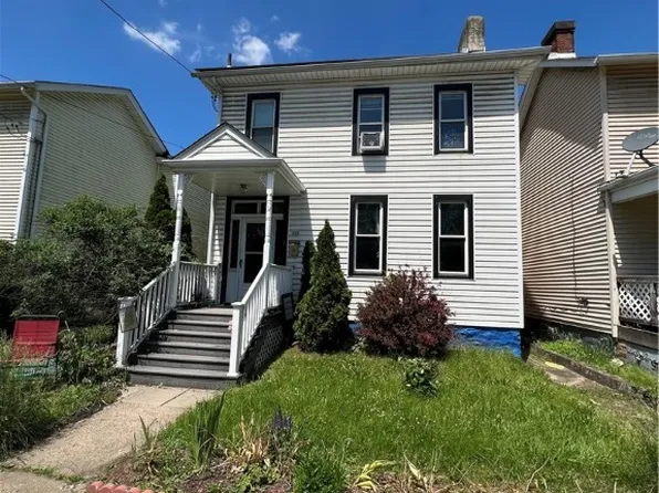 329 Larimer Ave, Turtle Creek, PA 15145