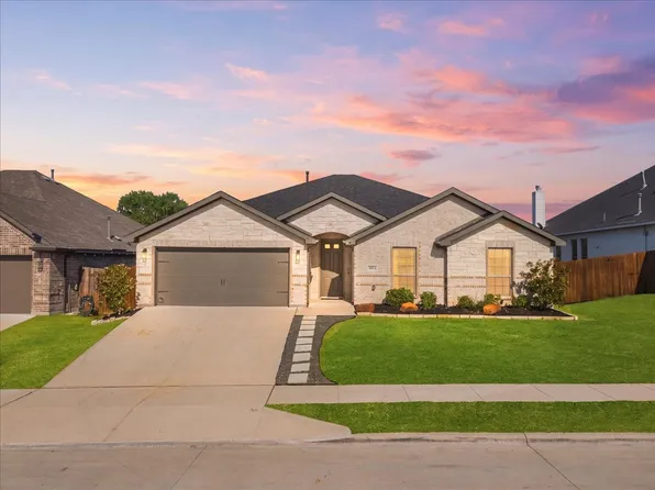 6924 Talon Bluff Dr, Fort Worth, TX 76179