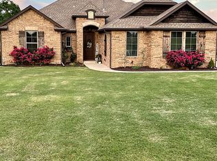 2008 London Pl, Harrah, OK 73045