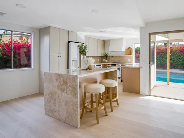 2349 W LE MARCHE Avenue, Phoenix, AZ 85023