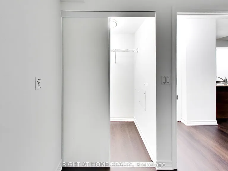 761 Bay St #313 — Photo 12