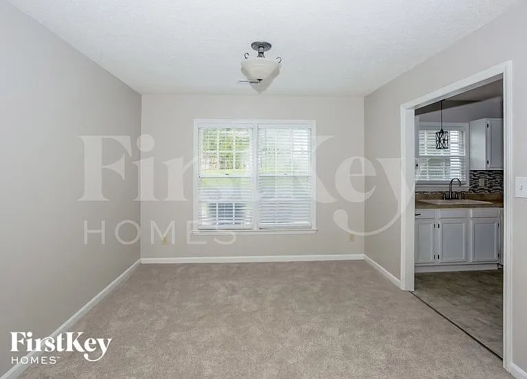 3420 Fortis Ln — Photo 5