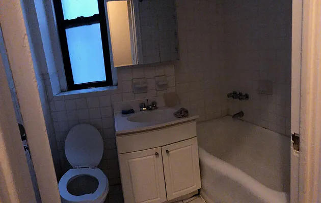 Rented by null | media 9