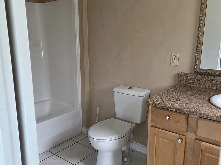 1755 Albemarle Rd — Photo 7