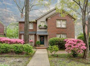 5217 Sherwood Rd, Little Rock, AR 72207