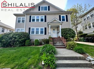 26 Oakley Rd #26, Watertown, MA 02472