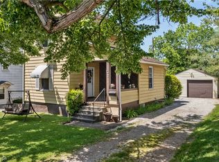 777 Montana Ave, Akron, OH 44314
