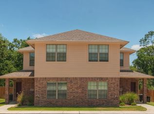 4462 Reveille Rd, College Station, TX 77845