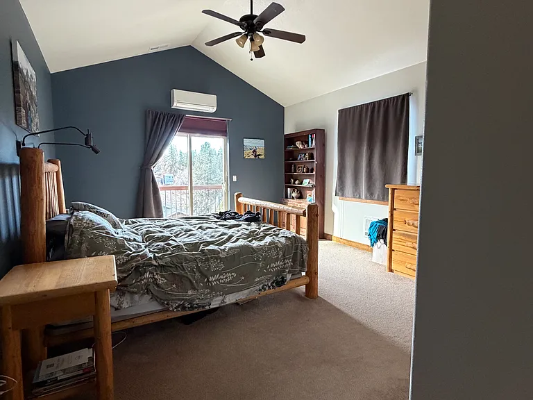 1384 NW Ogden Ave — Photo 6