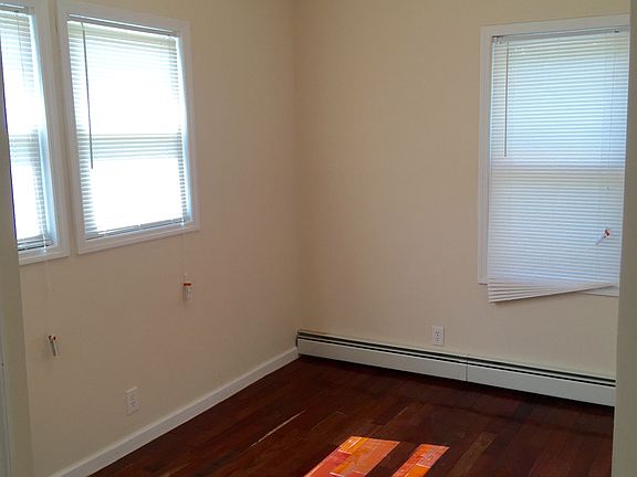 5th image of 118-14 190 Street