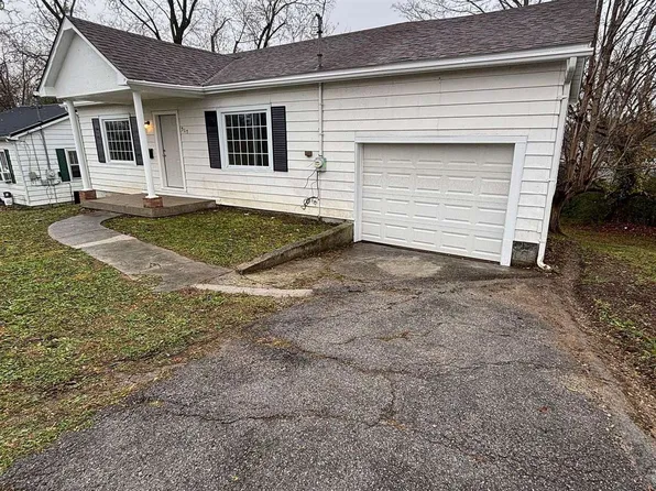 517 E Hodgenville Ave, Greensburg, KY 42743