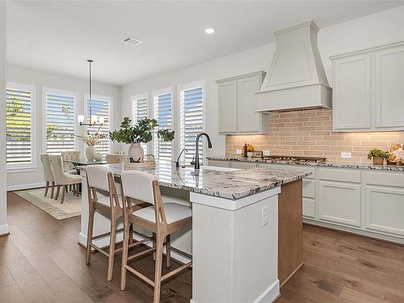 5th image of 89 Madrone Terrace Pl