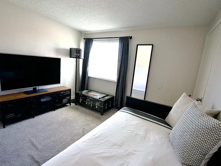 7176 Hillcroft Way — Photo 40