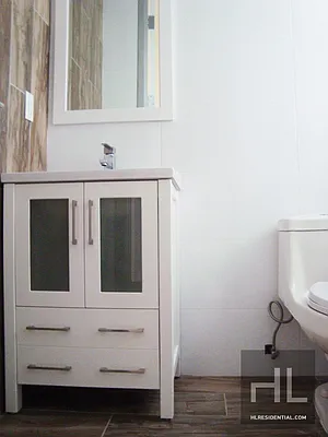 Rented by Highline Residential | media 39