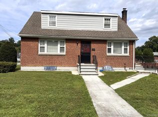 55 Canfield Avenue, Yonkers, NY 10710