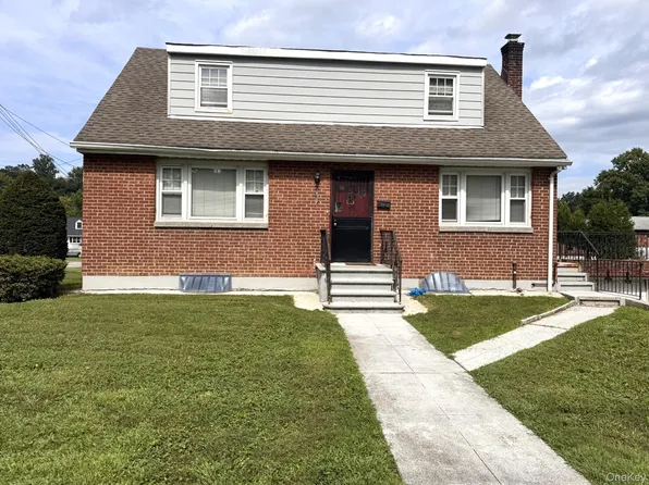 55 Canfield Avenue, Yonkers, NY 10710