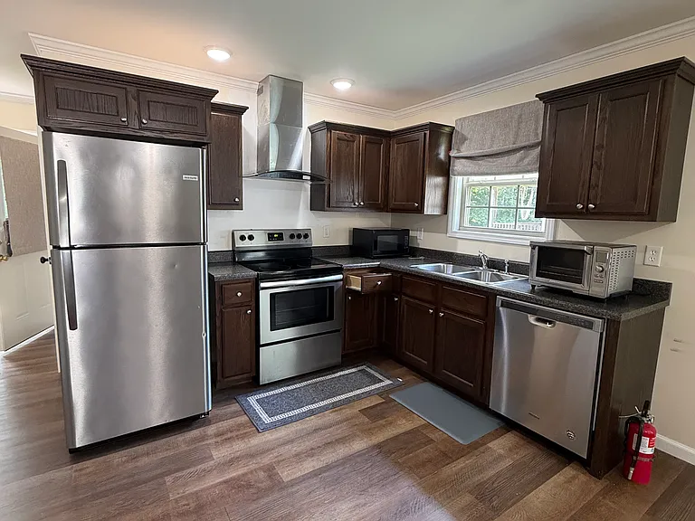 30 Kaylee Ln — Photo 3