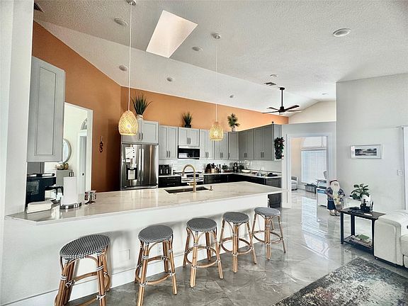 2nd image of 12401 Summer Springs Drive