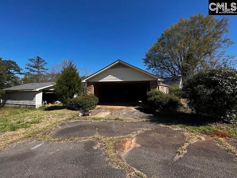 435 Pomaria St, Little Mountain, SC 29075 Zillow