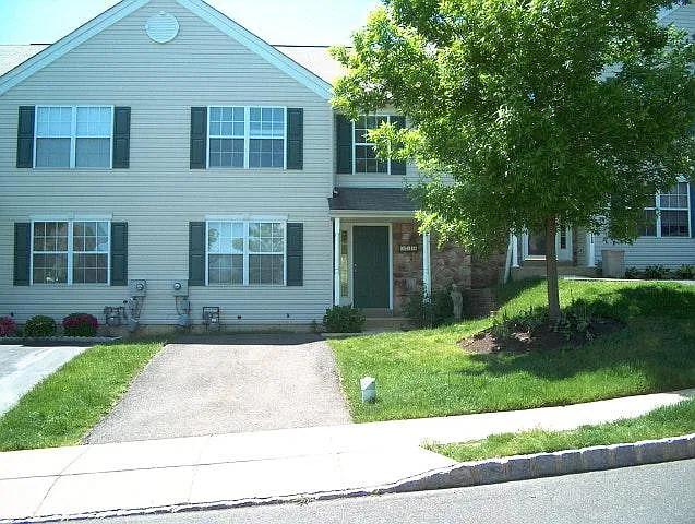 3718 Swetland Dr — Photo 1