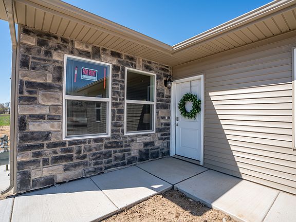 3rd image of 644 McKay Way