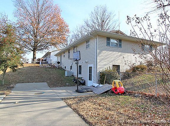 4th image of 2542 Lynnwood Dr