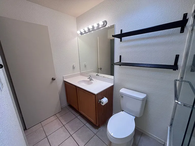 7419 Desert Eagle Rd NE — Photo 28