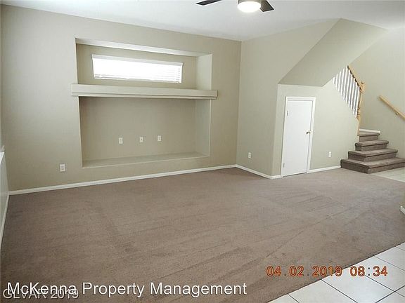 3rd image of 512 Blackbird Knoll Ct