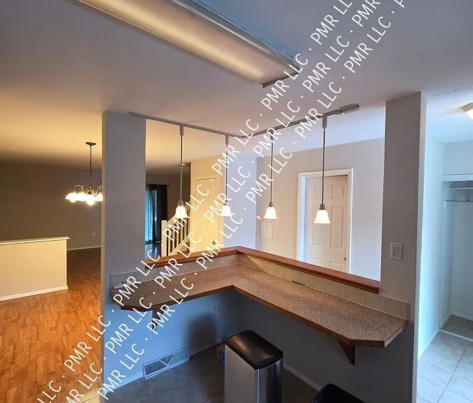 106 Sycamore Ct #1 — Photo 11
