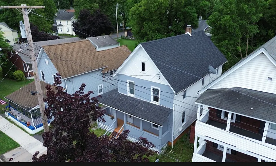 6 Evans St #1