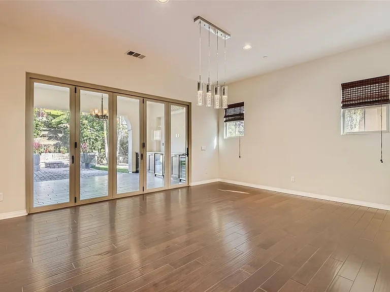 3630 N Fork Ave — Photo 4