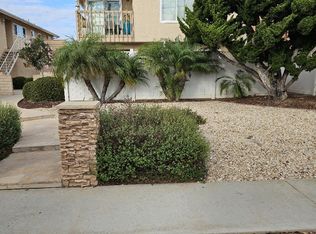 200 E 16th St APT B, Costa Mesa, CA 92627