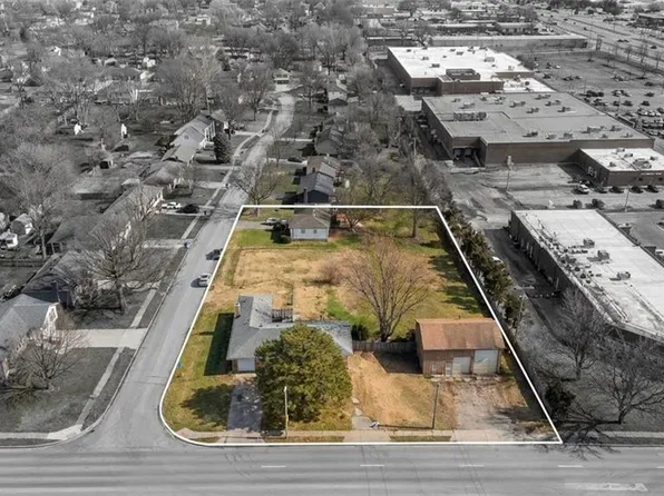 6127-6129 And Lot Pflumm Rd, Shawnee, KS 66216