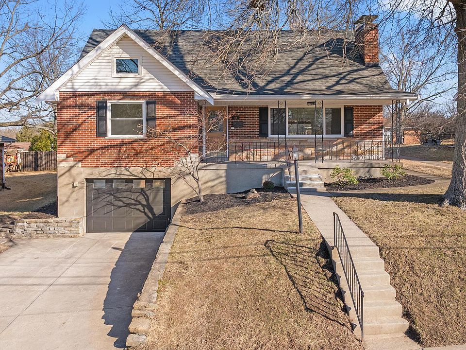 1st image of 46 Azalea Ter