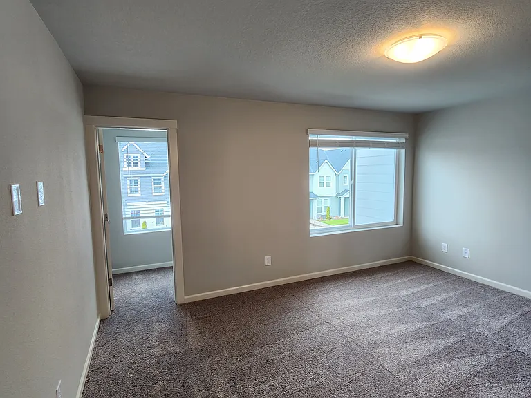 3942 SE 81st Ave — Photo 9