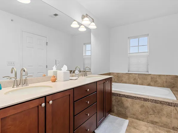 27 Creekside Court image 28 of 37