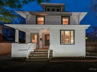 3 Monroe Ave, Elgin, IL 60123