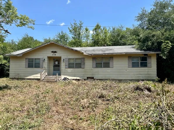178 Cotton St, North, SC 29112