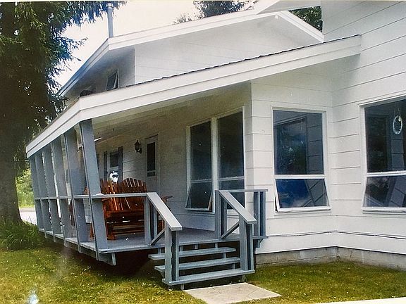 porch on side