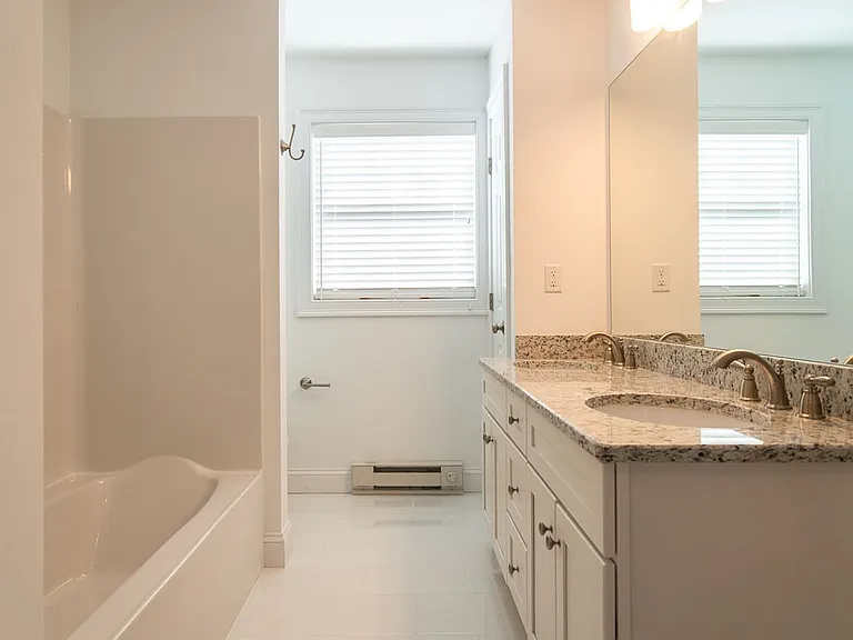 10 Fort Hill Rd — Photo 15